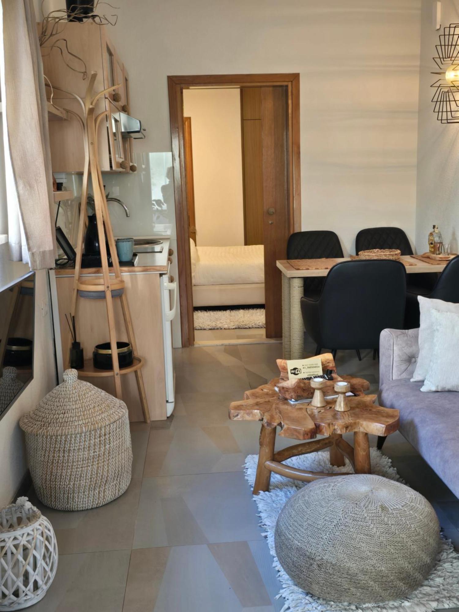 Apartments Iris Брела Екстериор снимка